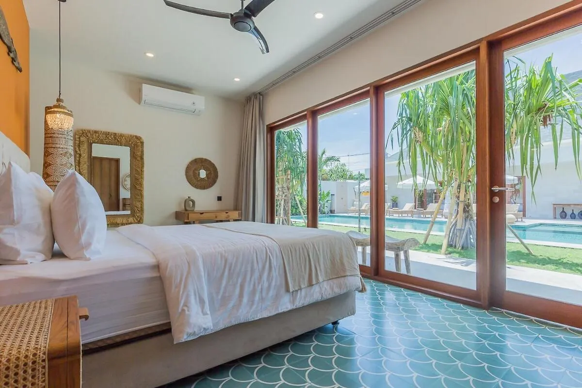 Villa Jinjah Soul Luxury 5Br Villa,18M Pool & Garden Mantaak Indonesia