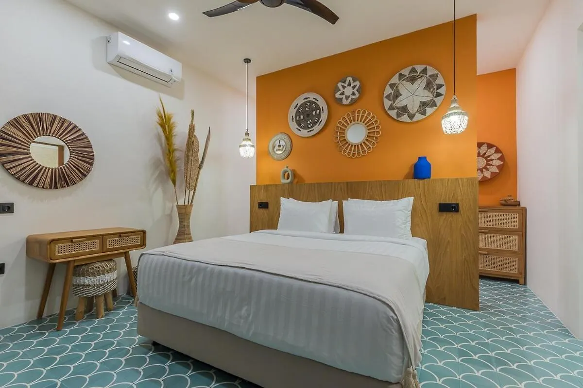 Villa Jinjah Soul Luxury 5Br Villa,18M Pool & Garden Mantaak