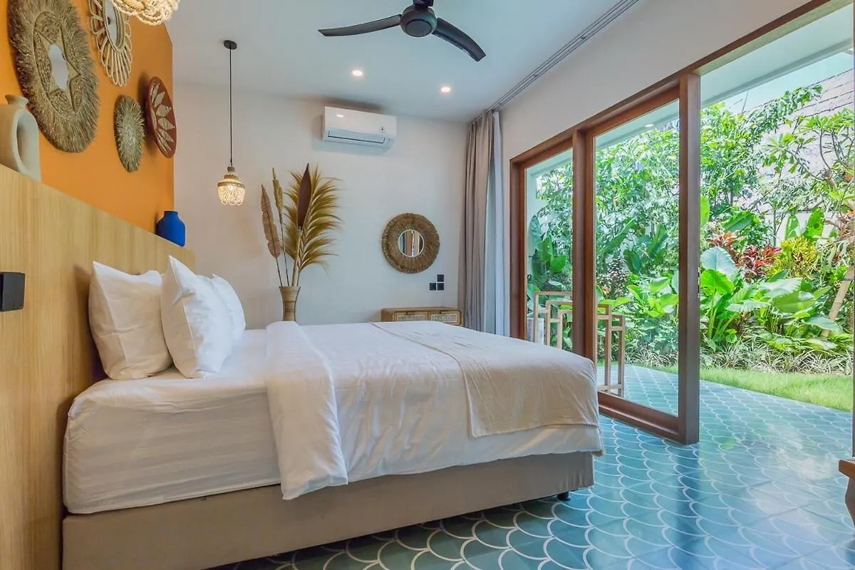 Villa Jinjah Soul Luxury 5Br Villa,18M Pool & Garden Mantaak